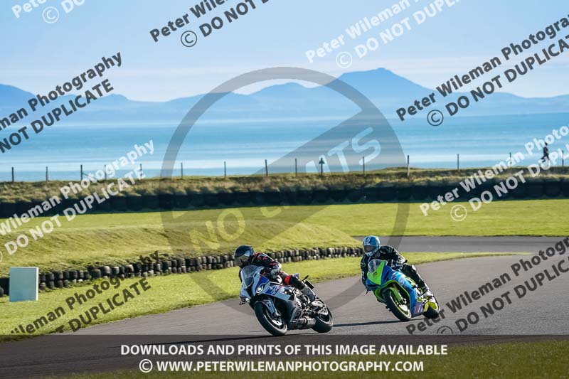 anglesey no limits trackday;anglesey photographs;anglesey trackday photographs;enduro digital images;event digital images;eventdigitalimages;no limits trackdays;peter wileman photography;racing digital images;trac mon;trackday digital images;trackday photos;ty croes